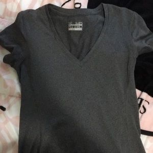 Under armour fitted tee